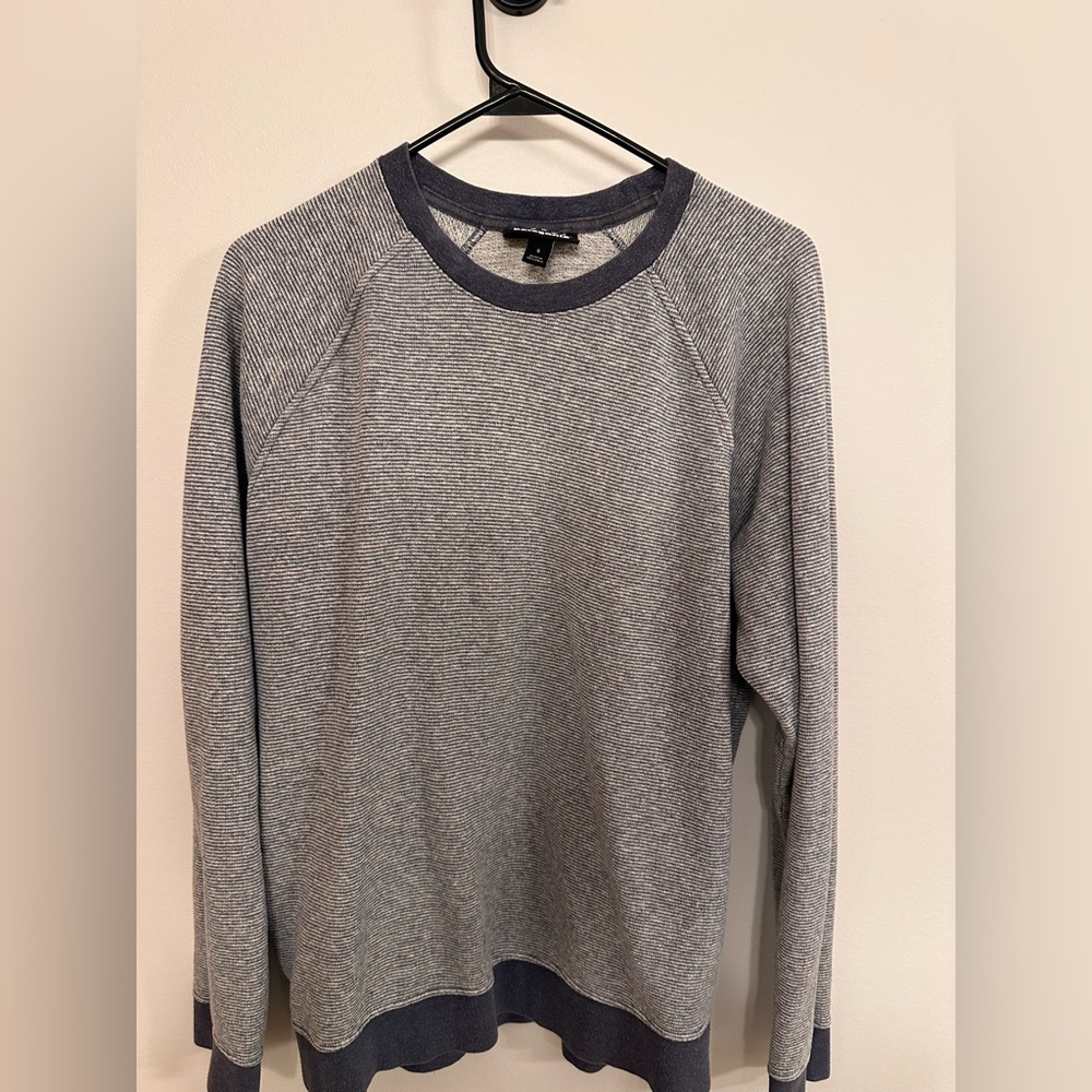 Patagonia Blue and Gray Knit crew neck sweater, men’s small
